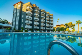 LARİNA HOTEL